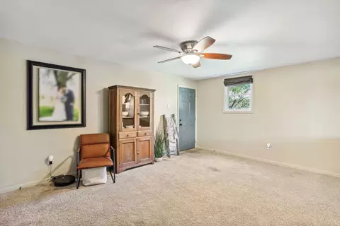 Living - 2802 Rolling Acres Dr, Champaign, IL 61822 photo 5 of 5
