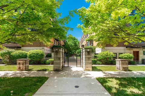 2060 N Stave St #7, Chicago, IL 60647