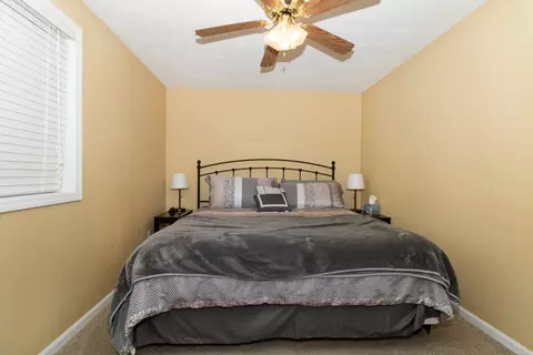 5 Tangle Oaks Ct, Bloomington, IL 61705 photo 36