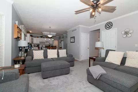 5 Tangle Oaks Ct, Bloomington, IL 61705 photo 17