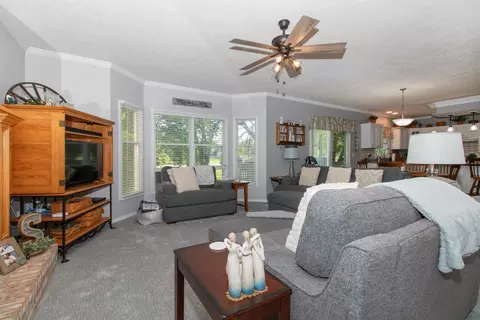 5 Tangle Oaks Ct, Bloomington, IL 61705 photo 14