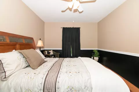 5 Tangle Oaks Ct, Bloomington, IL 61705 photo 32