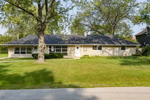 5911 S Franklin Ave, La Grange Highlands, IL 60525