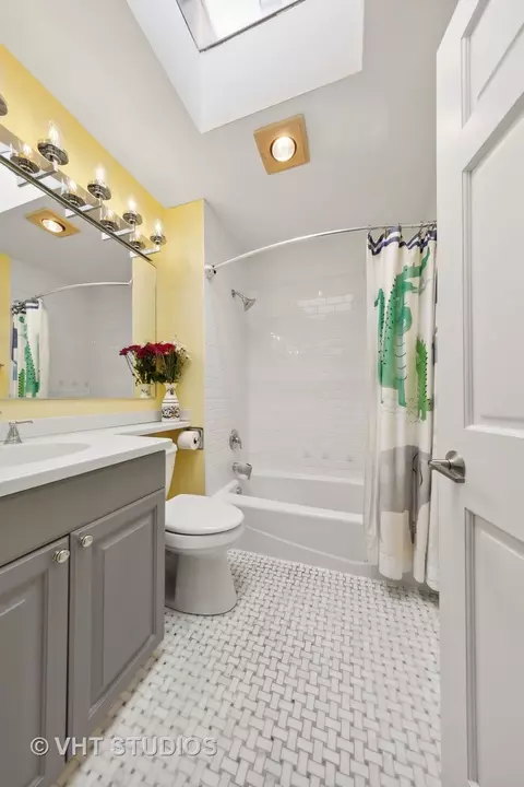 2033 N Halsted St, Chicago, IL 60614 photo 23
