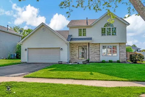 903 Cottonwood Dr, Elwood, IL 60421