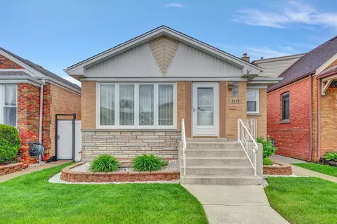 5429 S Oak Park Ave, Chicago, IL 60638