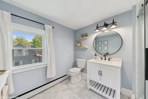 Bath - 145 E Pine Ave, Roselle, IL 60172 photo 1 of 3