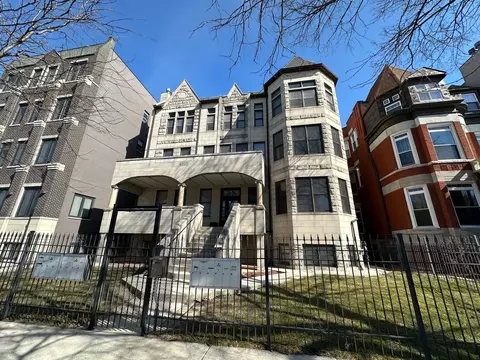 4105 S Drexel Blvd #1NR, Chicago, IL 60653