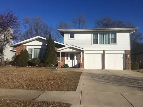 313 Morningside Dr, Bloomingdale, IL 60108