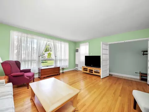 92 N Wolf Rd, Hillside, IL 60162 photo 17