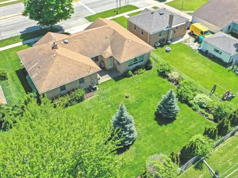 92 N Wolf Rd, Hillside, IL 60162 photo 5