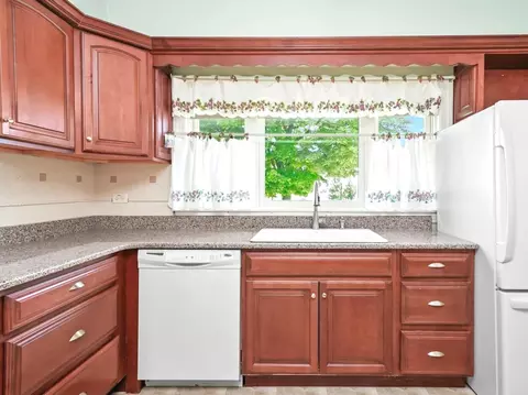 92 N Wolf Rd, Hillside, IL 60162 photo 13