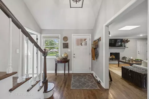1305 Gamon Rd, Wheaton, IL 60189 photo 10
