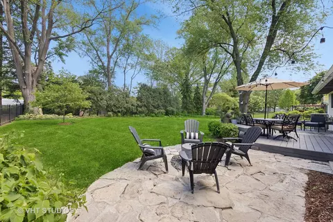 1305 Gamon Rd, Wheaton, IL 60189 photo 7