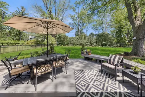 1305 Gamon Rd, Wheaton, IL 60189 photo 6