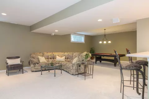 7 Currie Ct, Bloomington, IL 61704 photo 42