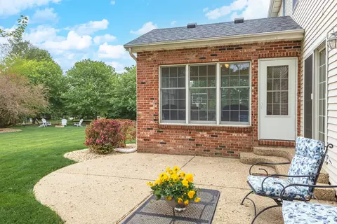 7 Currie Ct, Bloomington, IL 61704 photo 51