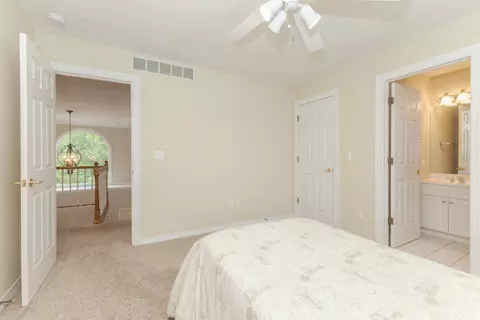 7 Currie Ct, Bloomington, IL 61704 photo 29