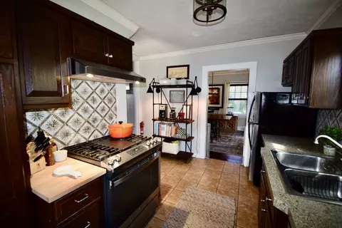 Kitchen - 410 Leland St, Bloomington, IL 61701 photo 2 of 3