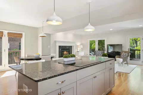 878 Cherry St, Winnetka, IL 60093 photo 9