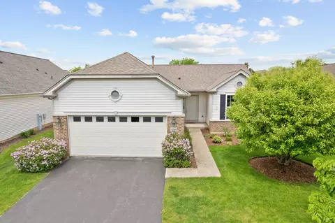 12200 Cherry Hill Ln, Huntley, IL 60142