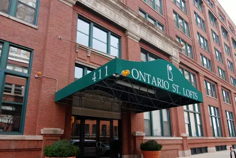 411 W Ontario St #524, Chicago, IL 60654