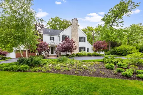 319 Cedar Ave, Highland Park, IL 60035
