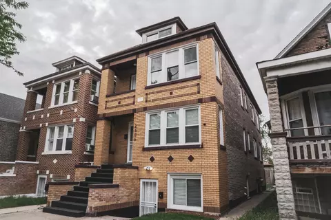 2506 W Lithuanian Plaza Ct, Chicago, IL 60629