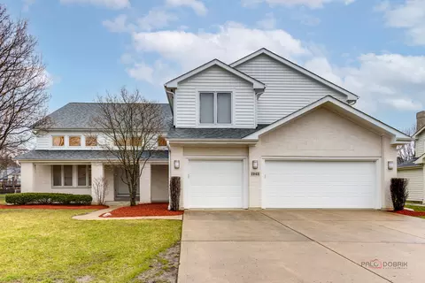 1945 Beverly Ln, Buffalo Grove, IL 60089