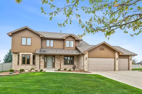 19706 Summerhill Ct, Tinley Park, IL 60487