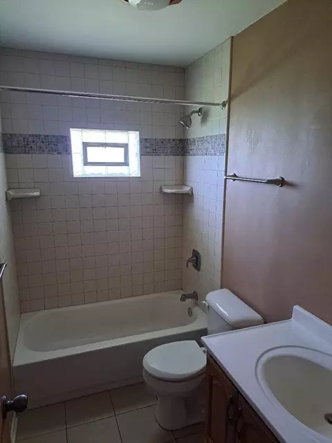 9155 Kings Rd, Morris, IL 60450 photo 15