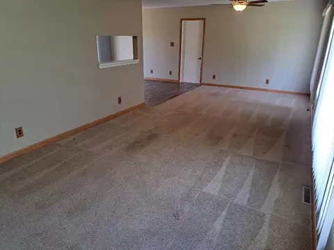 9155 Kings Rd, Morris, IL 60450 photo 5