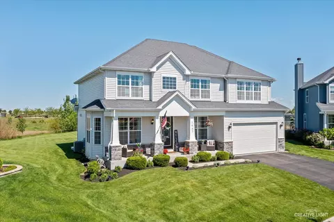 1007 N Carly Cir, Yorkville, IL 60560
