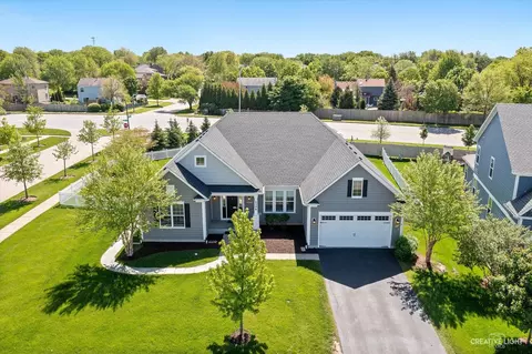 1304 Brushwood Ct, Naperville, IL 60565