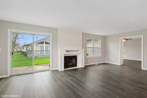 21255 Silktree Cir, Plainfield, IL 60544 photo 5