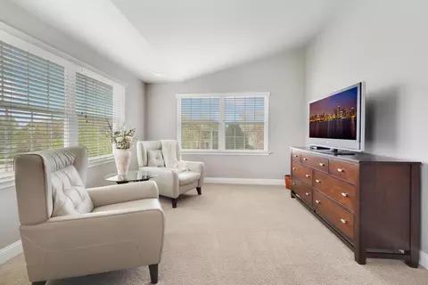 Other - 1266 Falcon Ridge Dr, Elgin, IL 60124 photo 2 of 9