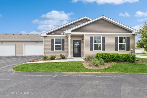 1798 Southern Cir, Pingree Grove, IL 60140