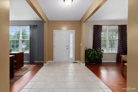 Entry Way - 2564 Lambert Dr, Aurora, IL 60503 photo 1 of 1