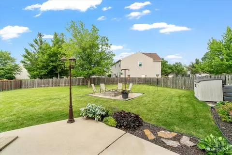 Exterior - 2564 Lambert Dr, Aurora, IL 60503 photo 4 of 4