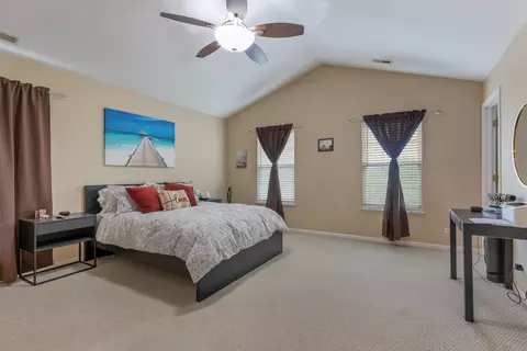 Bedroom - 1620 Edinburgh Dr, Bartlett, IL 60103 photo 1 of 3