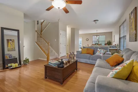 Other - 1620 Edinburgh Dr, Bartlett, IL 60103 photo 1 of 4