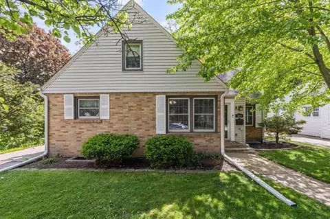 315 Vale Ave, Rockford, IL 61107