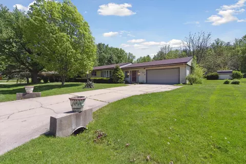 2425 Lund Ave, Rockford, IL 61109 photo 4