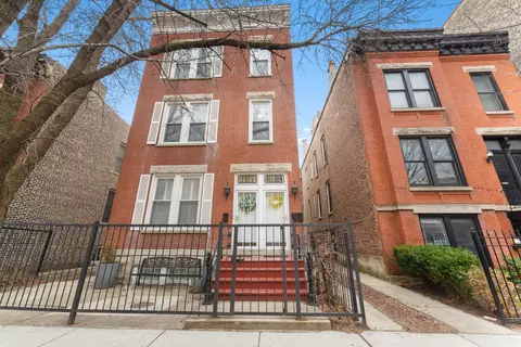 1119 W Belden Ave #2, Chicago, IL 60614