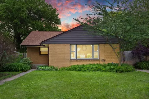 3215 Ruth St, Rockford, IL 61103