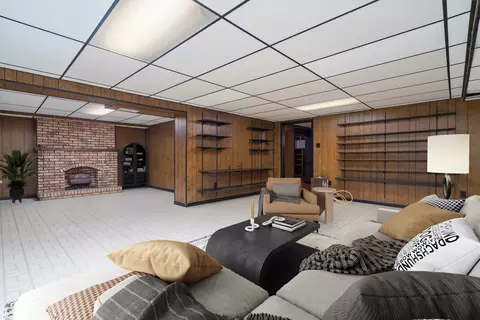 Living - 428 E 18th St, Lockport, IL 60441 photo 2 of 5