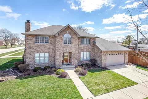 4857 W 106th Pl, Oak Lawn, IL 60453