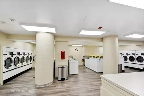 Other - 200 E Delaware Pl #17B, Chicago, IL 60611 photo 5 of 5