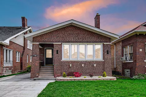 7729 S Euclid Ave, Chicago, IL 60649