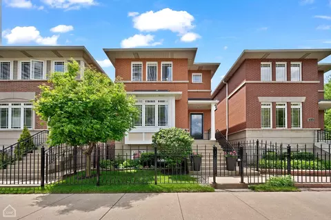 4820 S Cornell Ave, Chicago, IL 60615